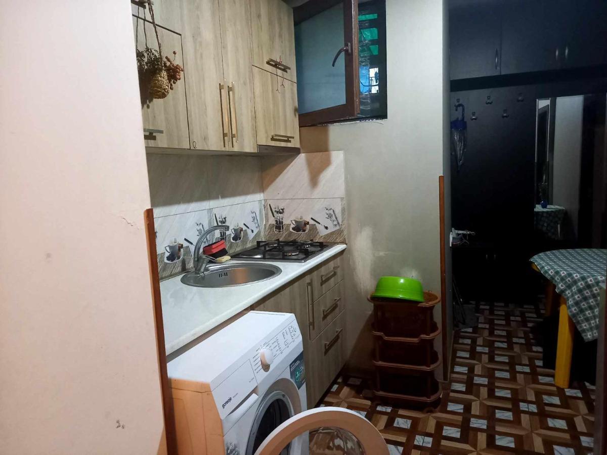 Apartment For Family Tbilisi Ngoại thất bức ảnh